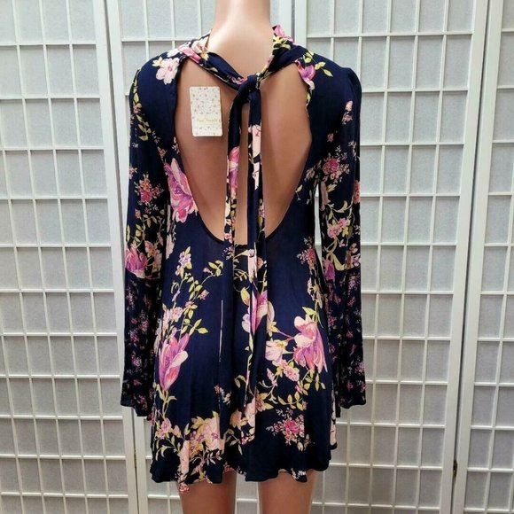 Free People Tate Bell Sleeve Tunic Mini Dress Women's Size XS Floral Print NWT - Picture 2 of 11